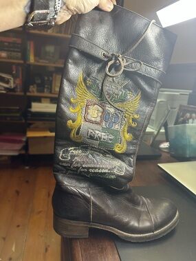 Vero Cuoio Brown Leather Shoe with Contrast Stitching